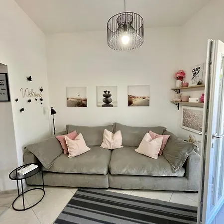 Studio Riva Apartment *