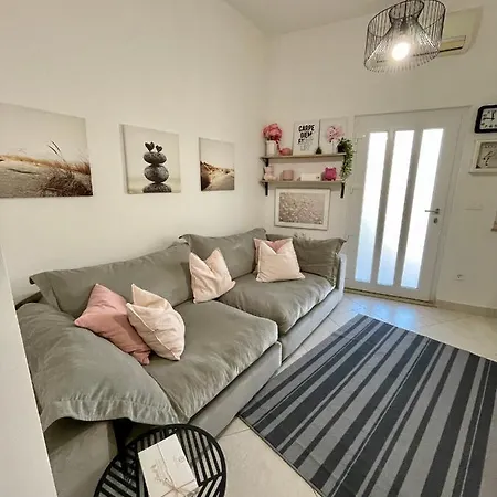 Studio Riva Apartment *